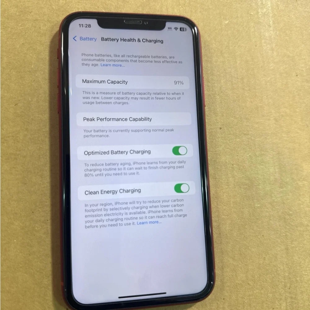 Apple iPhone XR 64GB - Vibrant Red